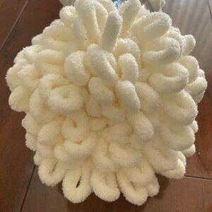 Cozy Comfort in Every Stitch: Bernat Alize Blanket-EZ Blue & Creme 2-Pack for Ef